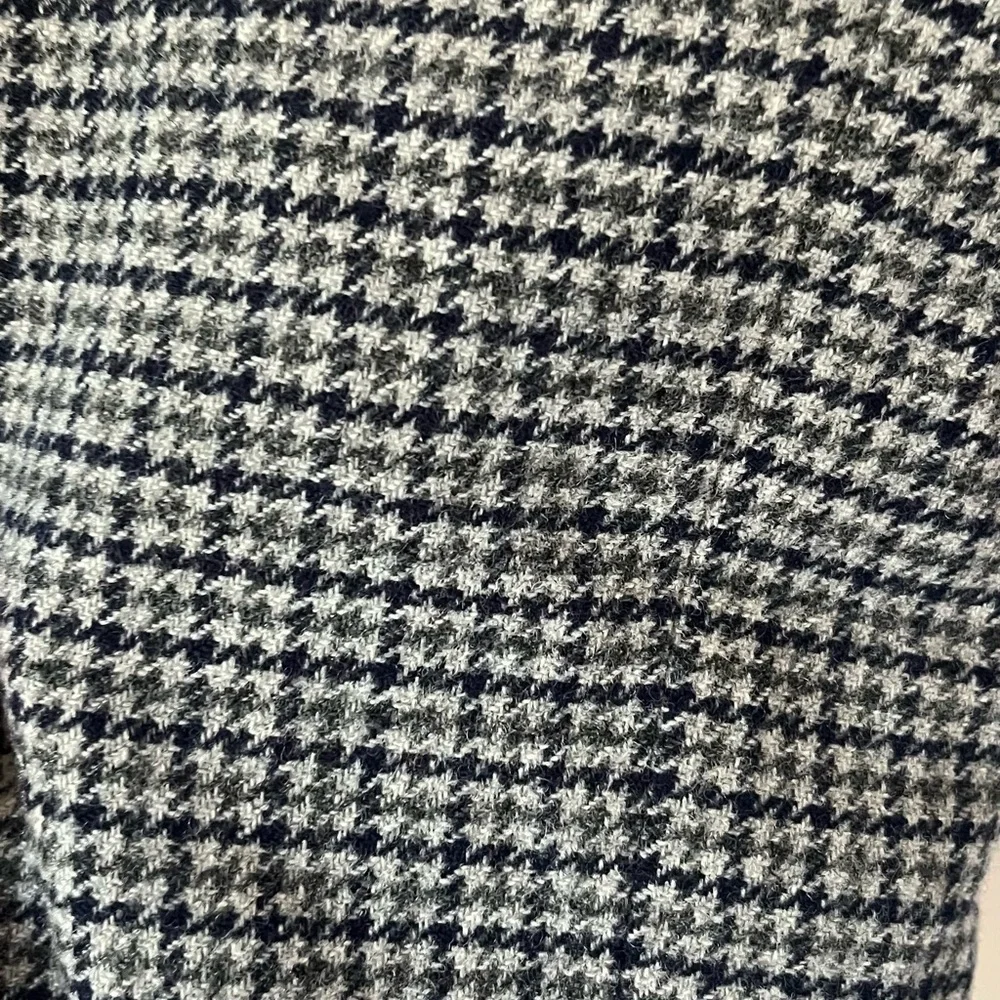 Marc Jacobs Women's Career Classic Black and Gray Checkered Wool Pants Size 6
